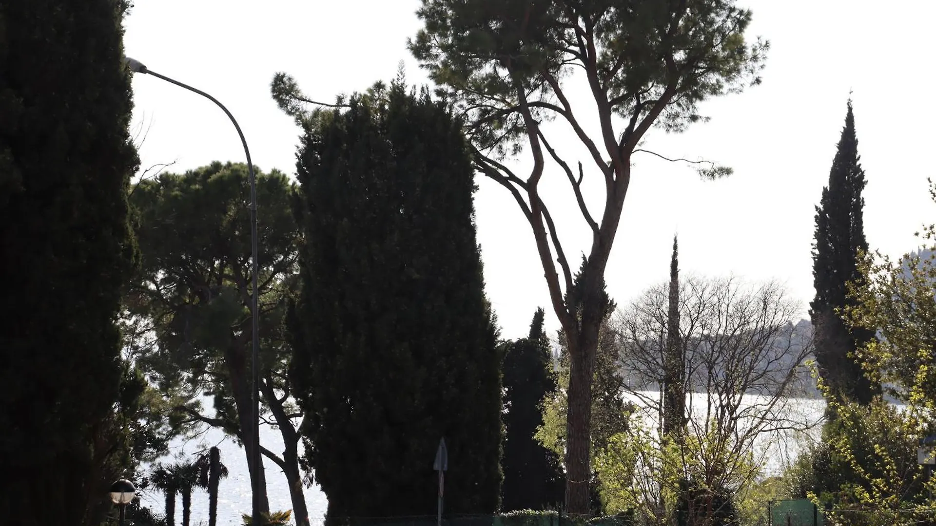 Monika Holiday 315 Magic Lake Garda
