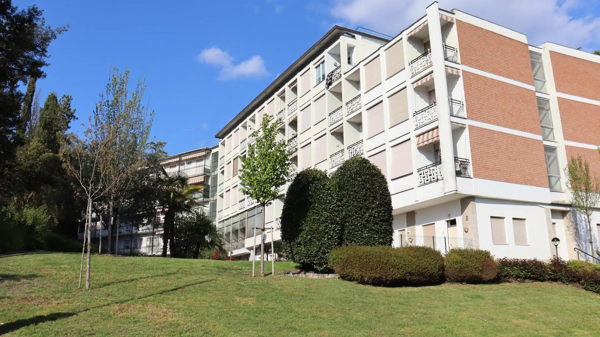 Apartamento Monika Holiday 315 Magic Lake Garda